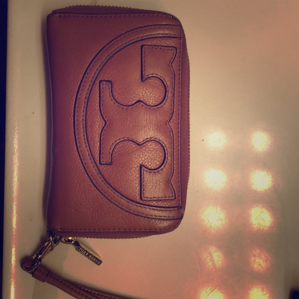 Tory Burch wallet
